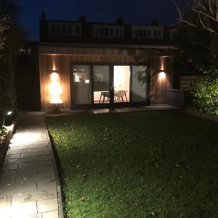 Garden House Appartamento Haarlem